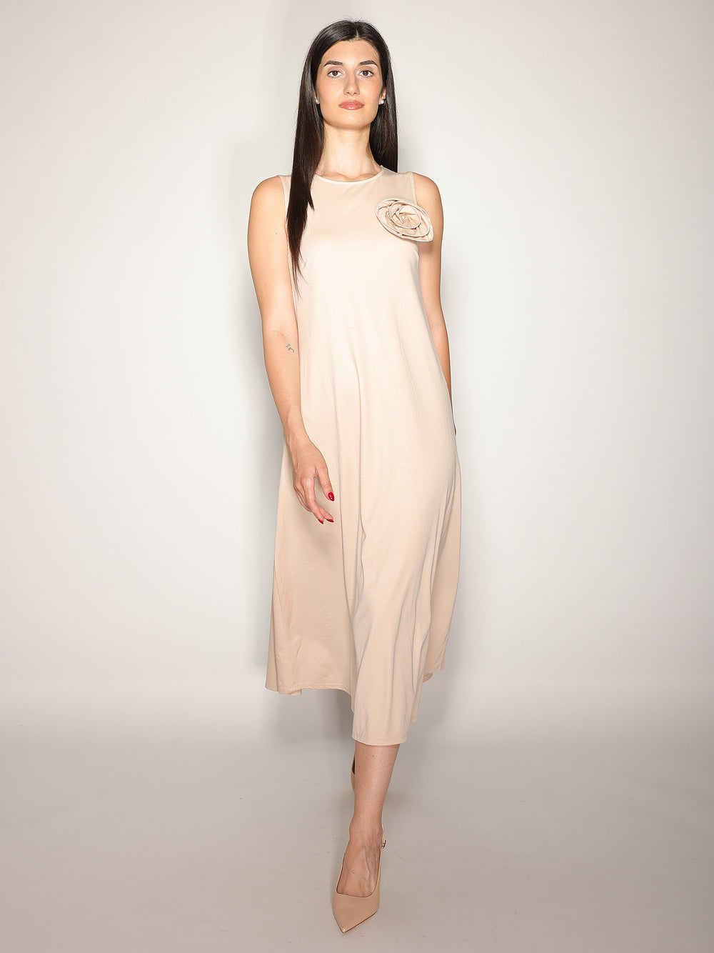 Abito Beige con rosa