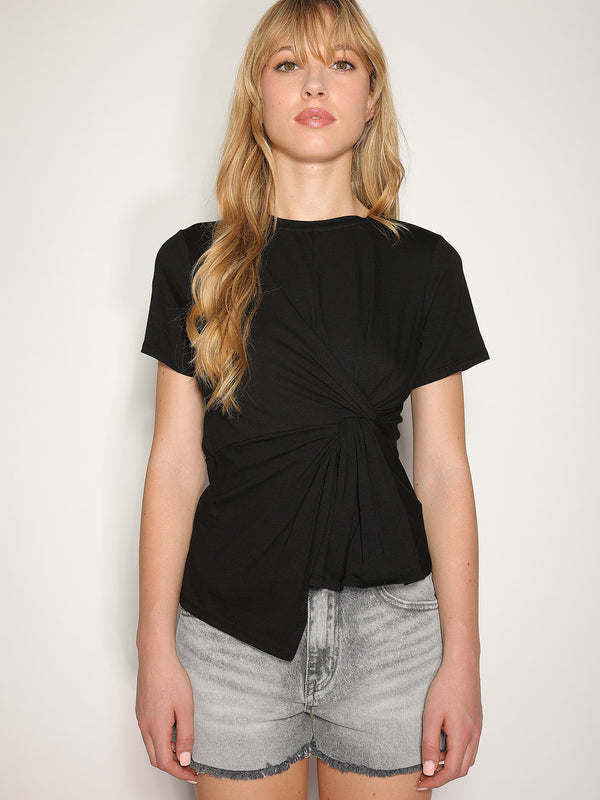 T-shirt nodo