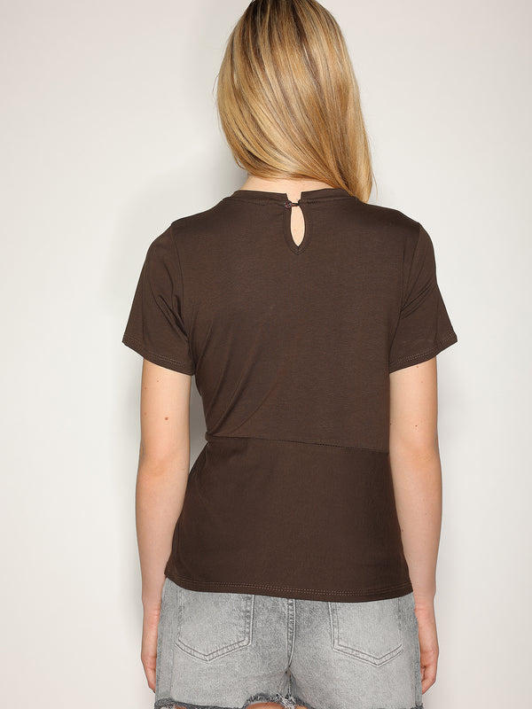 T-shirt nodo