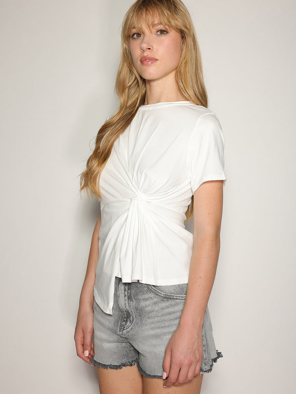 T-shirt nodo