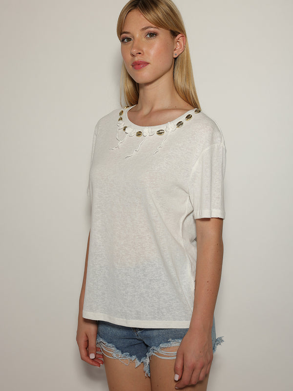 T-shirt con conchiglie
