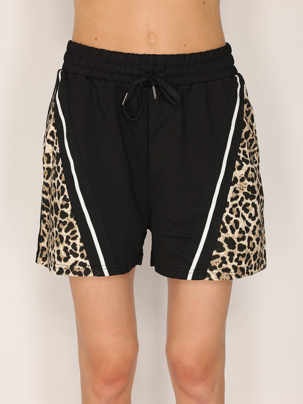 T-shirt e shorts in cotone leopardato