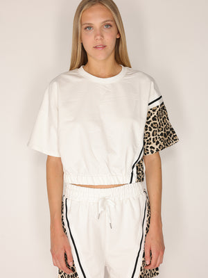 T-shirt e shorts in cotone leopardato
