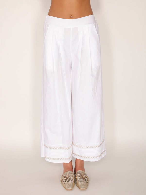 Pantalone in cotone con fondo ricamato