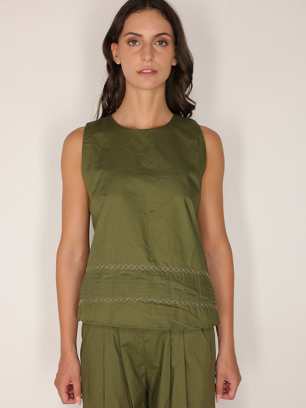 Top in cotone ricamato