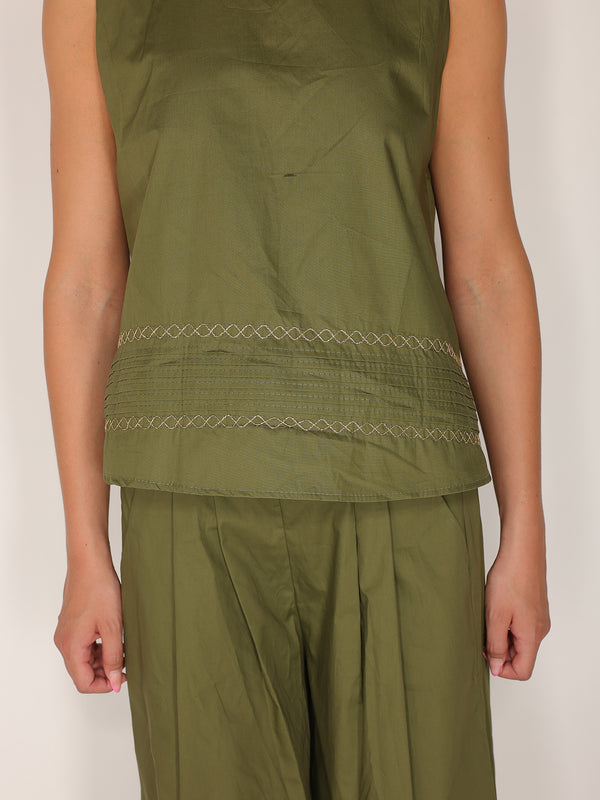 Top in cotone ricamato