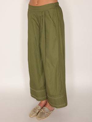 Pantalone in cotone con fondo ricamato