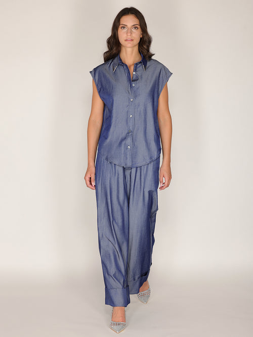 Completo camicia e pantaloni