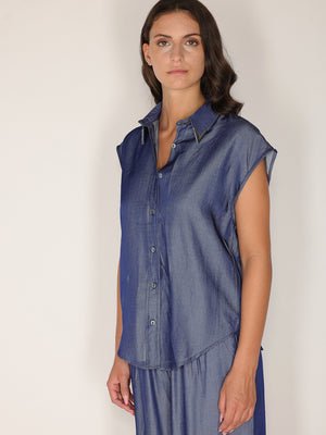 Completo camicia e pantaloni