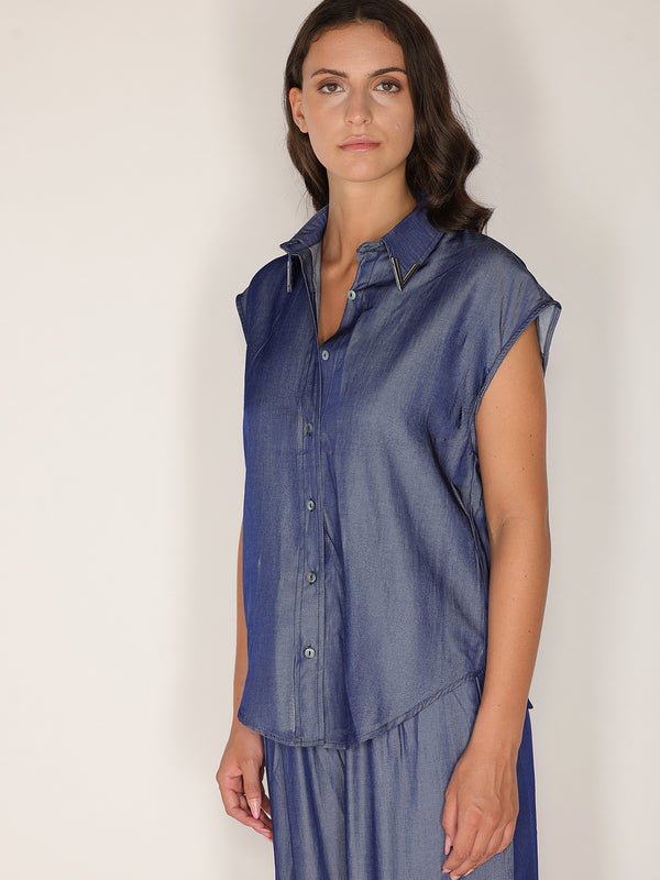 Completo camicia e pantaloni
