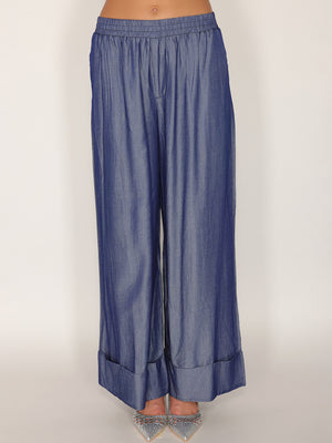 Completo camicia e pantaloni