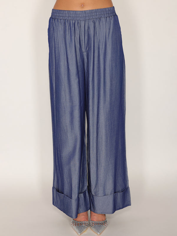 Completo camicia e pantaloni
