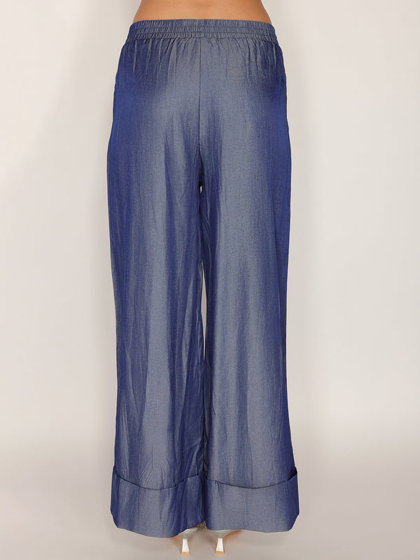 Completo camicia e pantaloni