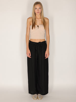Pantaloni palazzo con cintura