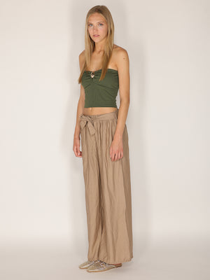 Pantaloni palazzo con cintura