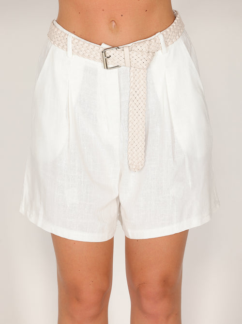 Short in lino con cintura