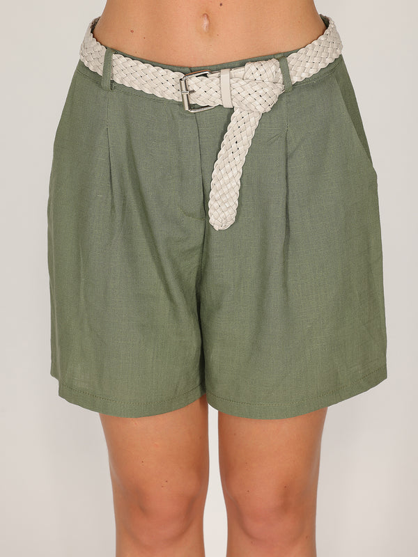 Short in lino con cintura