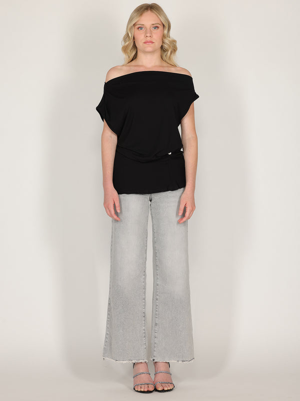 Maglia con bottone laterale