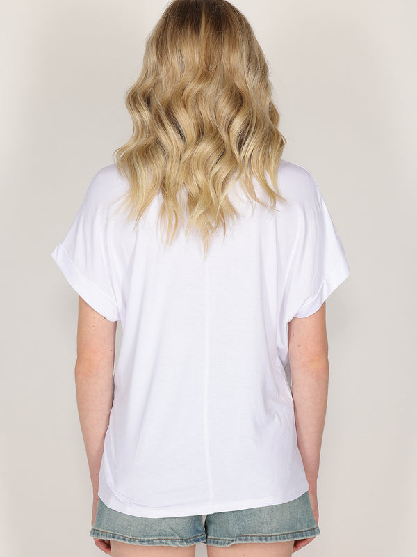 T-shirt con perle e cristalli