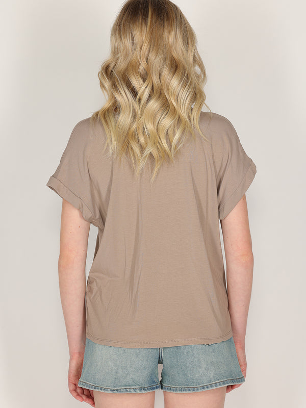 T-shirt con perle e cristalli