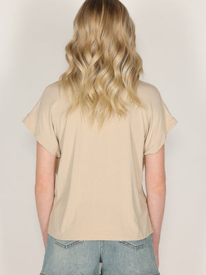 T-shirt con perle e cristalli
