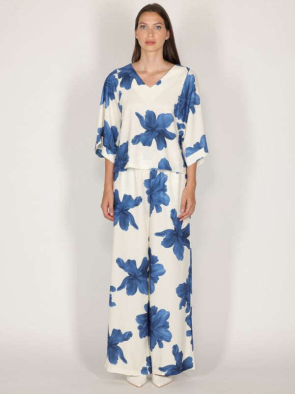Pantalone in fantasia floreale