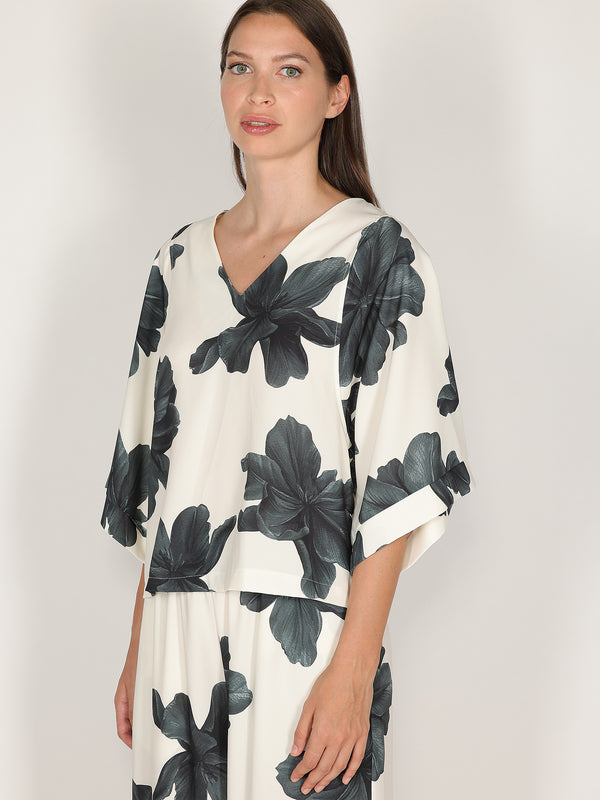 Maglia in fantasia floreale