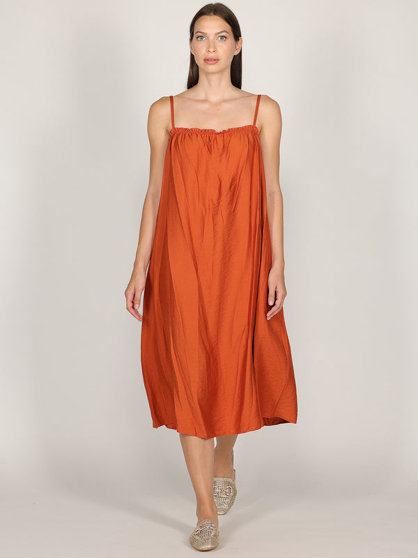 Abito midi con spalline