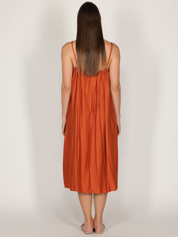 Abito midi con spalline