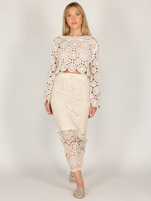 Maglia crochet corta