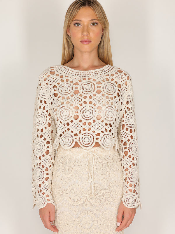 Maglia crochet corta