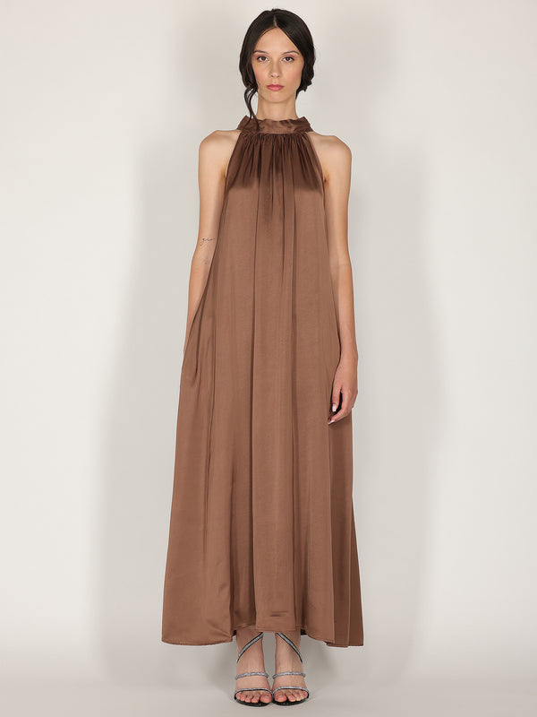 Abito raso lungo scollo halter