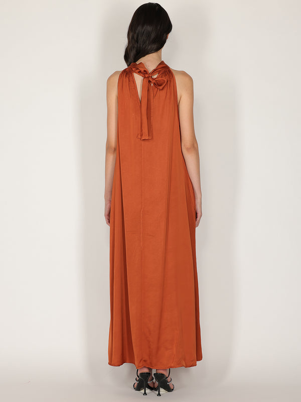 Abito raso lungo scollo halter