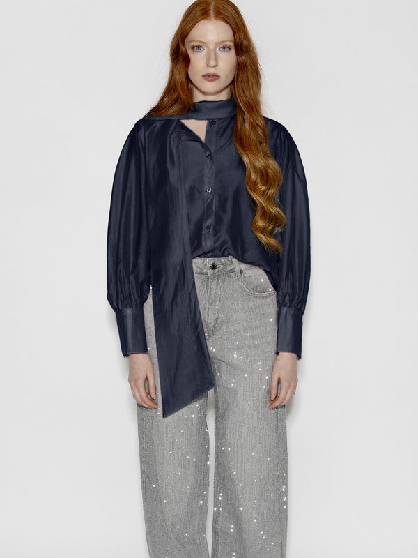 Camicia Blu con fiocco