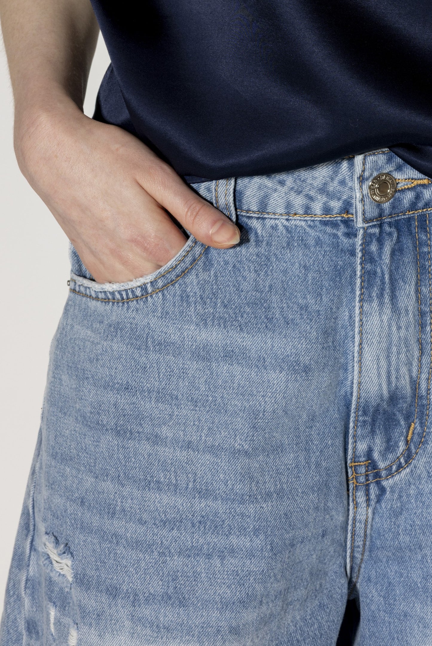Bermuda Jeans